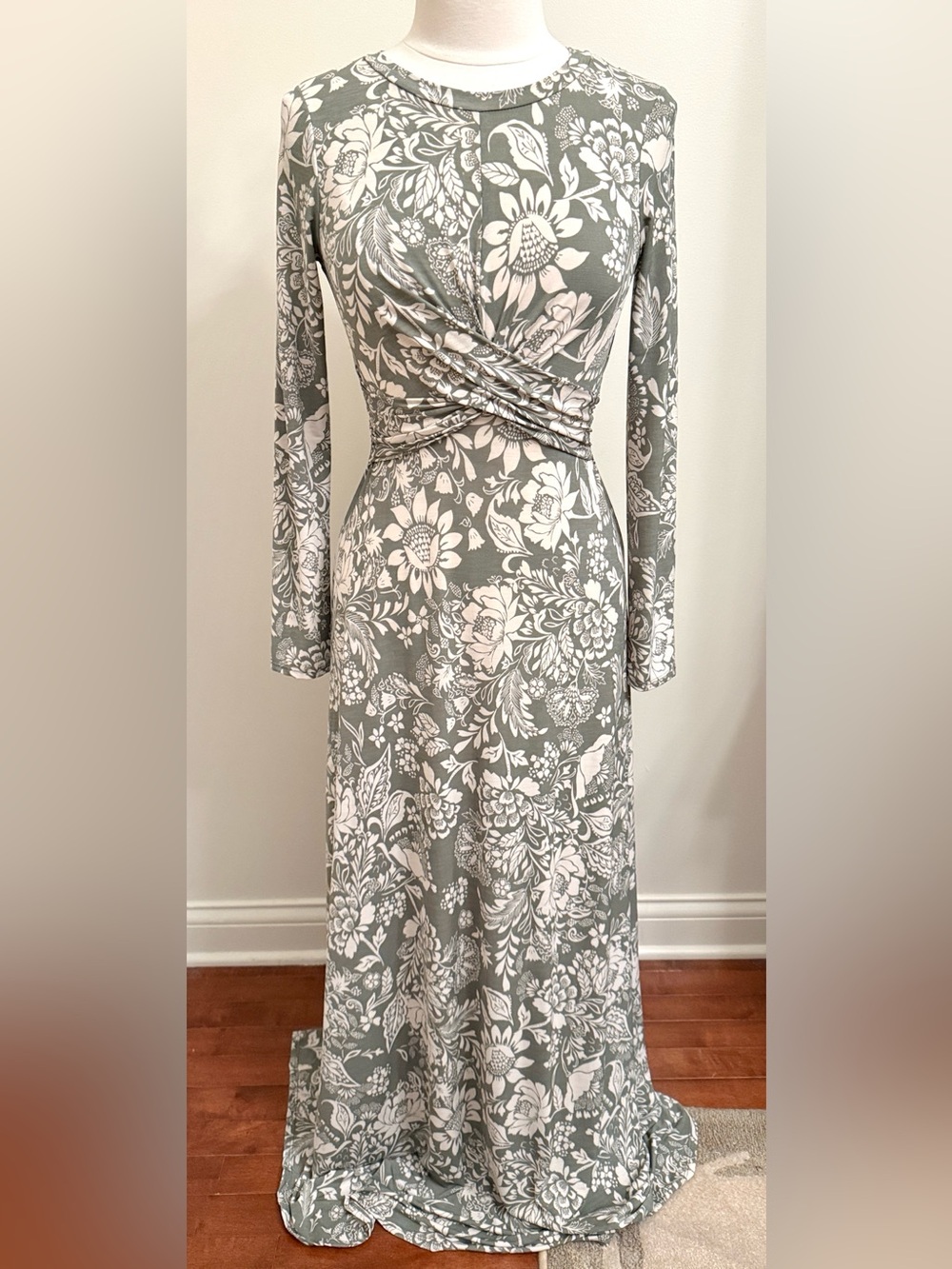 Beeson River Sage Green Cream Floral SZ S Cottagecore Romantic Boho Maxi Dress
